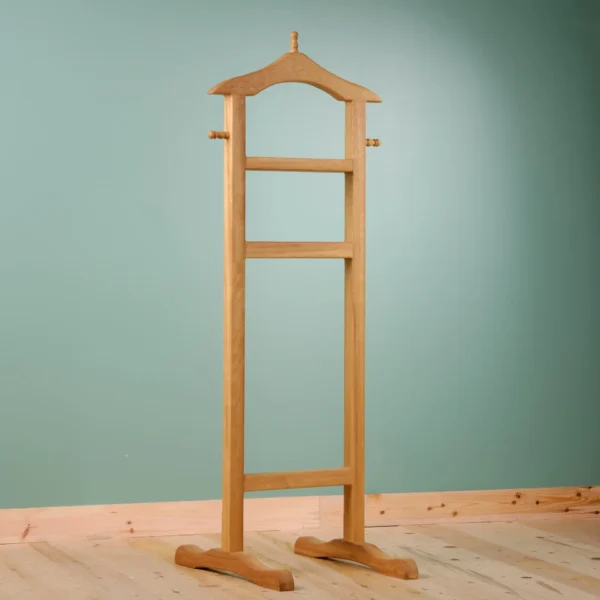 İroko ahşap dilsiz uşak, 130 cm, modern tasarım, önden görünüm.