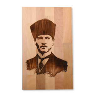 Kayın Ağacı Üzerine Lazer İşlenmiş Atatürk Portresi | Duvar Dekoru